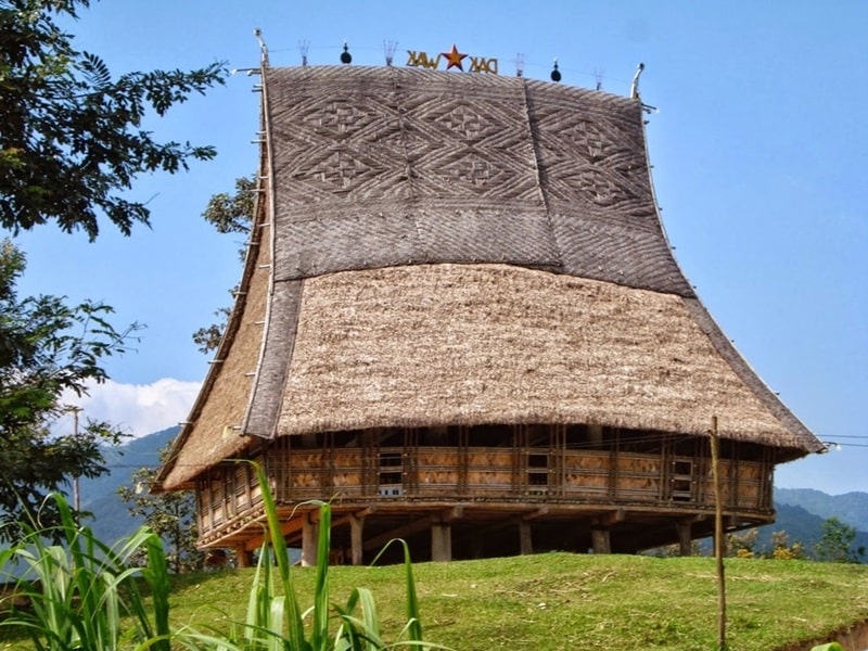 Tour khám phá nhà rông Tây Nguyên Gia Lai