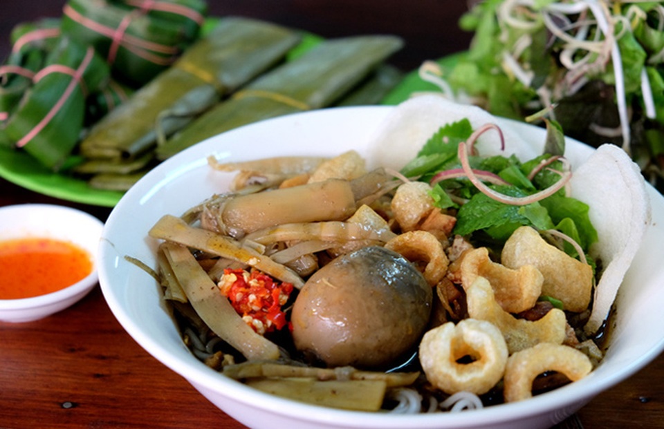 Bún mắm nêm Gia Lai