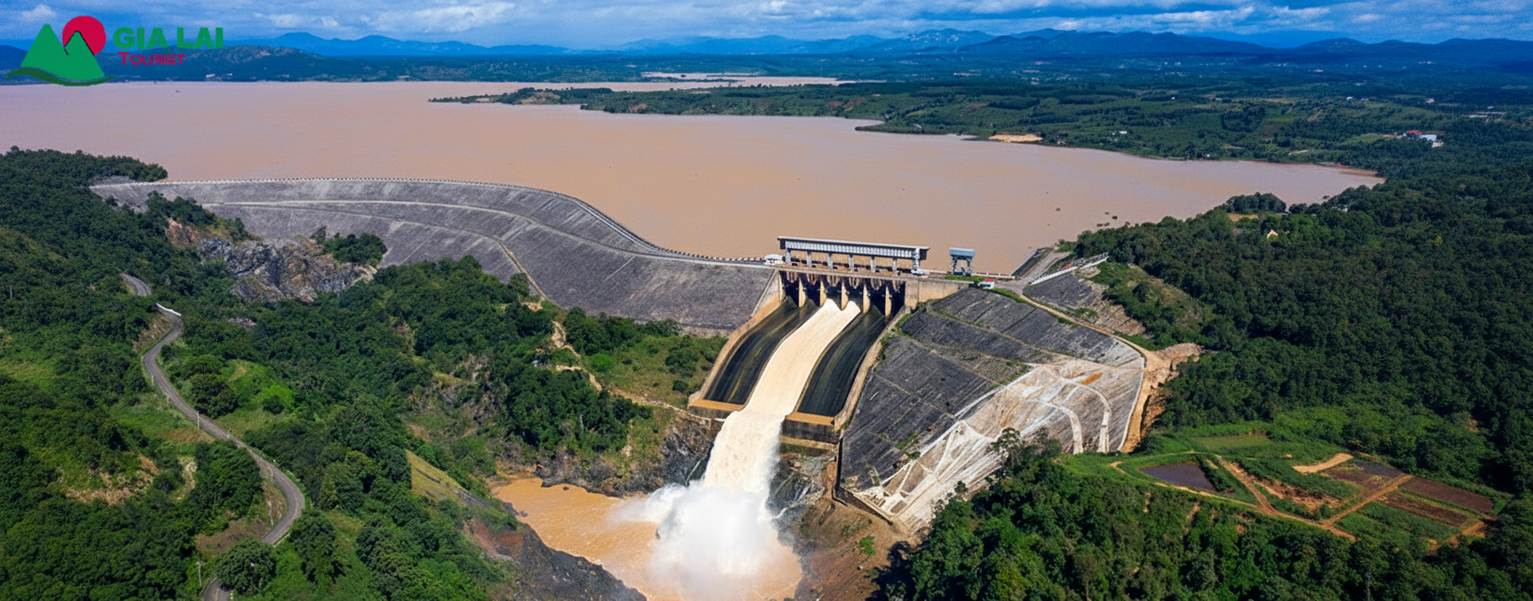 * Đập thủy điện Ialy